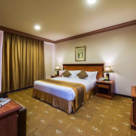 Boudl Al-Morouj Aparthotel Riyadh Exteriör bild