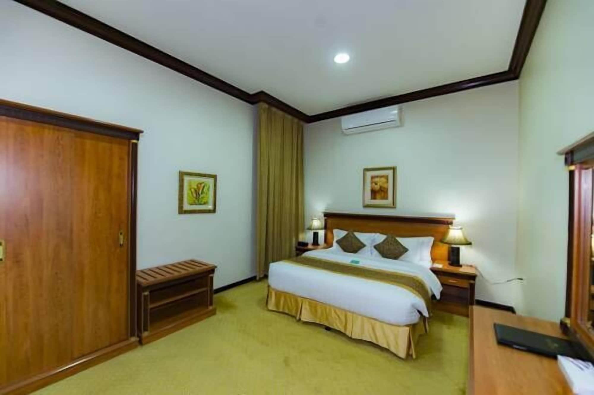 Boudl Al-Morouj Aparthotel Riyadh Exteriör bild