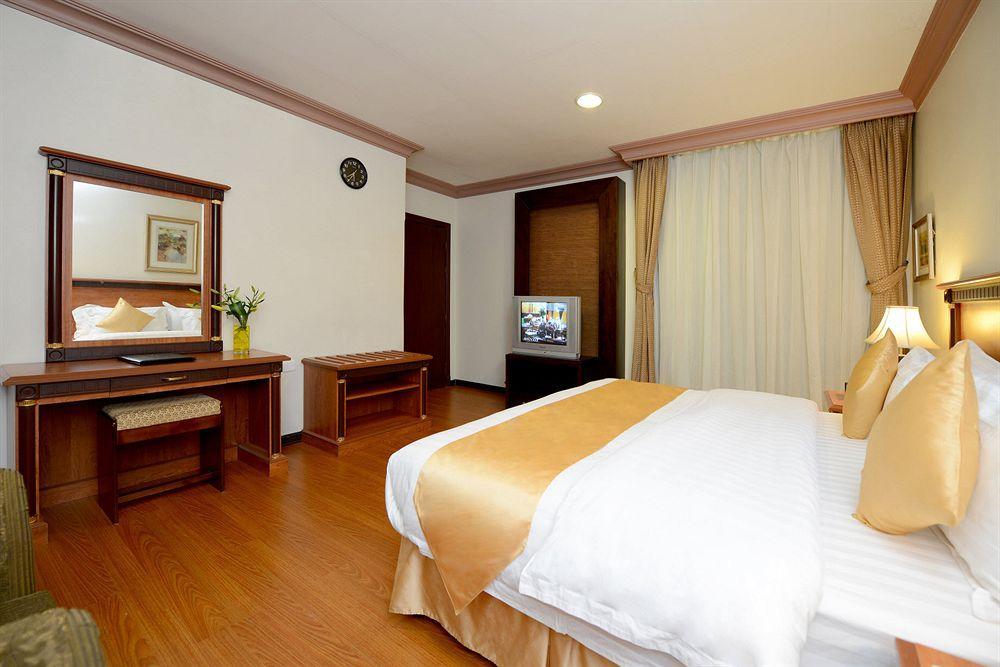 Boudl Al-Morouj Aparthotel Riyadh Exteriör bild