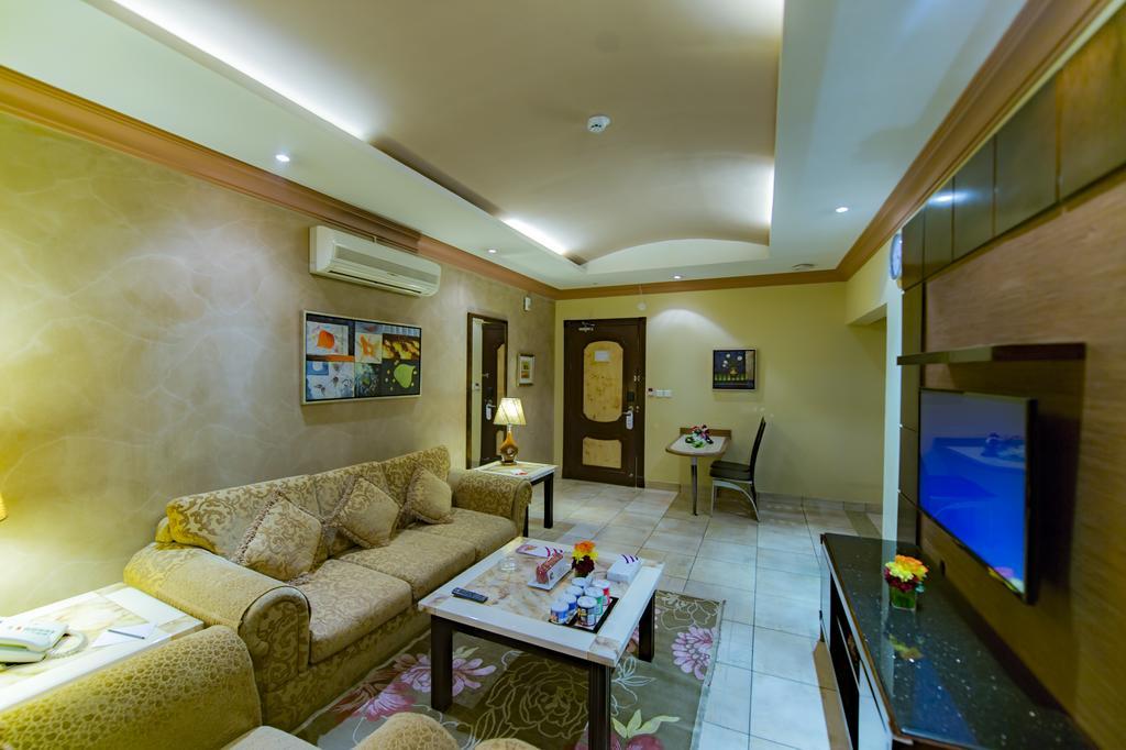 Boudl Al-Morouj Aparthotel Riyadh Exteriör bild