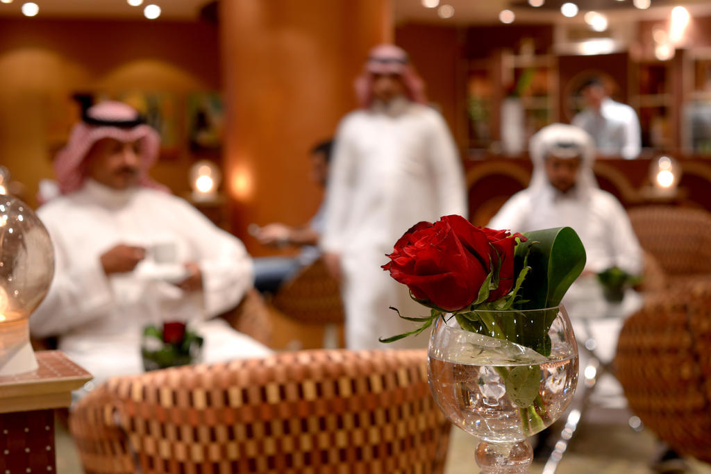 Boudl Al-Morouj Aparthotel Riyadh Exteriör bild